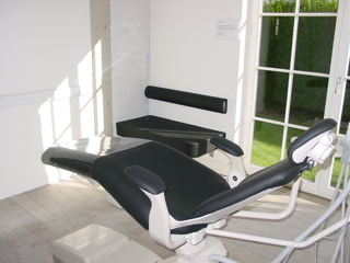 herstofferen tandartsstoel - Projecten - Realisaties