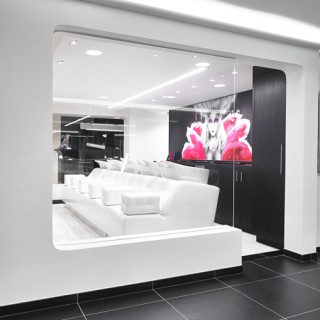 Zitbank voor wastafel kapsalon groot - Projecten - Realisaties