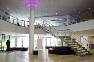 Wachtbanken Imec - Projecten - Realisaties