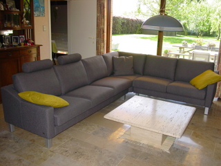 Linea hoek in stof met gesloten armen - Maatwerk - Realisaties