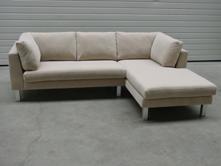 Linea met terminal poef - Maatwerk - Realisaties