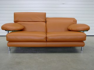 B&B Italia - Herstofferen - Realisaties