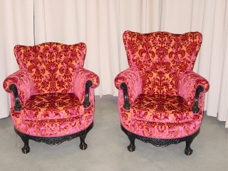 Klassiek stijlsalon met gecapitonneerde rug - Realisaties