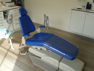 herstofferen tandartsstoel - Projecten - Realisaties