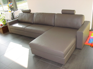 Tonga Longchair met smalle armen - Maatwerk - Realisaties