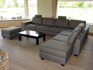 Tonga hoek op houten poten - Maatwerk - Realisaties